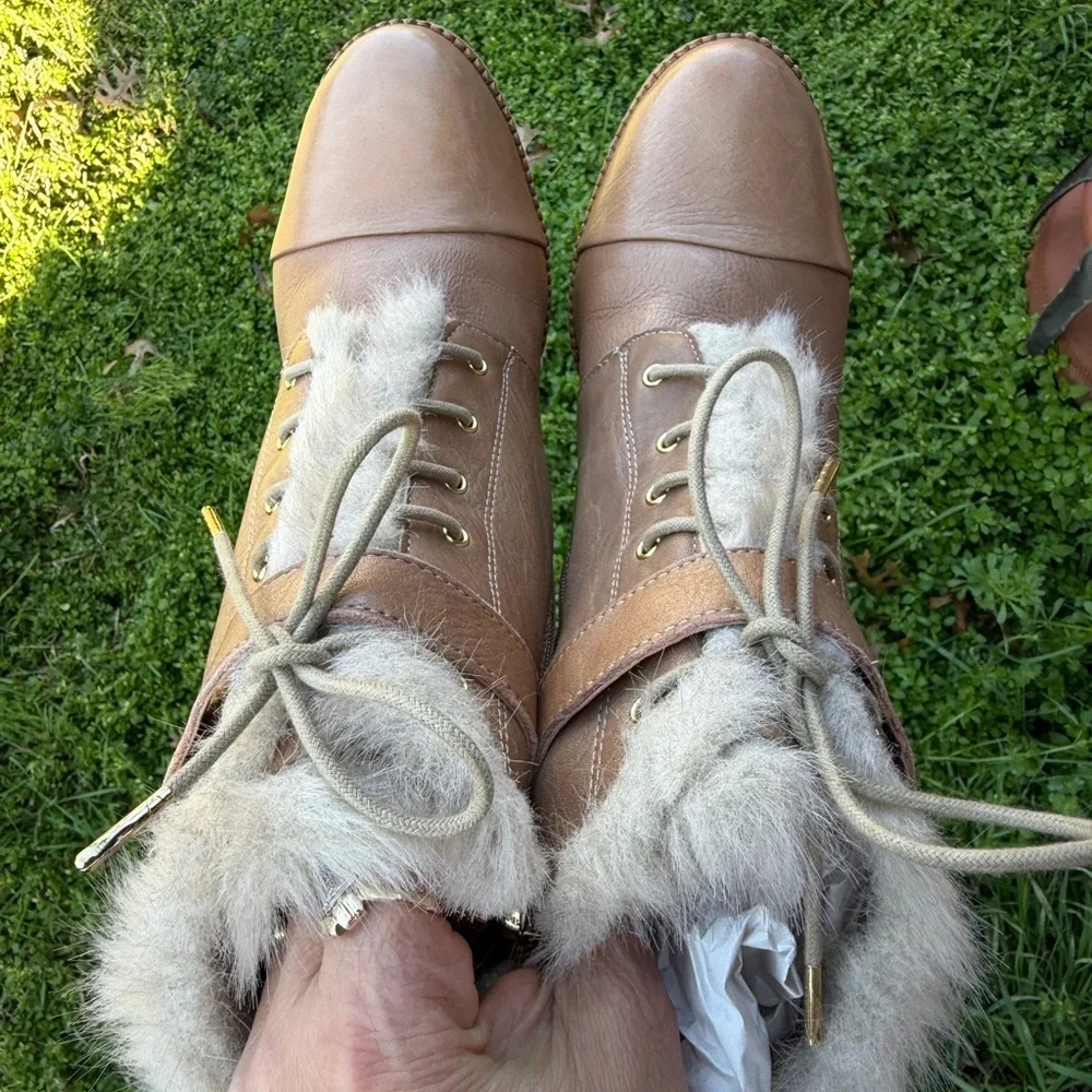 kate spade Tay Booties Tan Leather Wedge Ankle Boots w/ Faux Fur Trim Sz-10.5. X